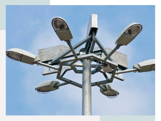 Монтаж осветительных мачт в Чапаевске